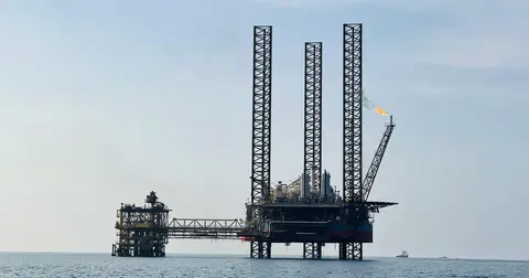 Angola Secures $5.1 Billion Offshore Oil Investment as Azule Backs Output Growth